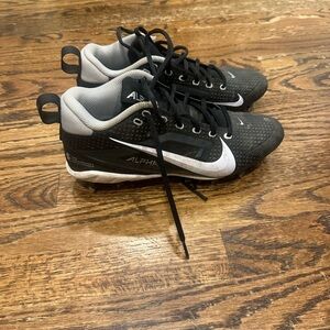 Nike Alpha Menace football cleats